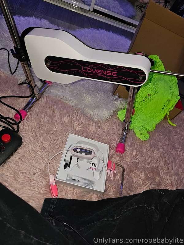 Lovense interactive fuck machine and nipple clamps have ente..