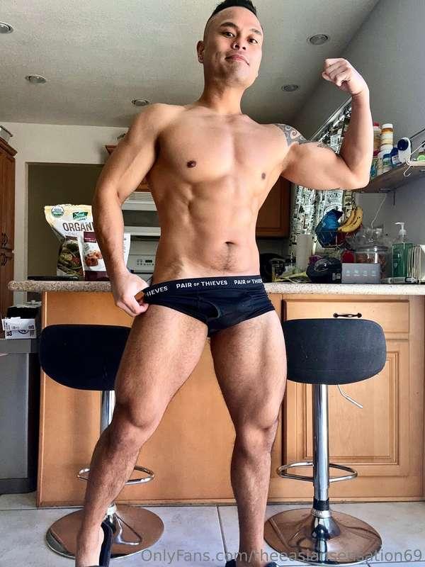 Grab a pic of my rock hard cock😏