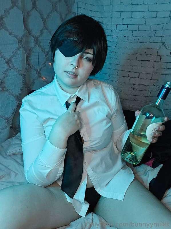 wanna have a drink with himeno? ❤️