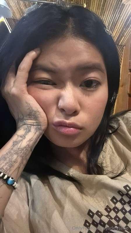 i’m sweet, but i bite when necessary. 