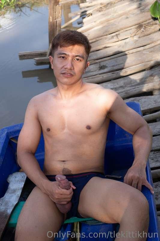 tlekittikhun image #7