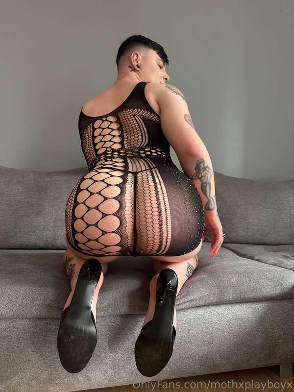 mothxplayboyx image #11