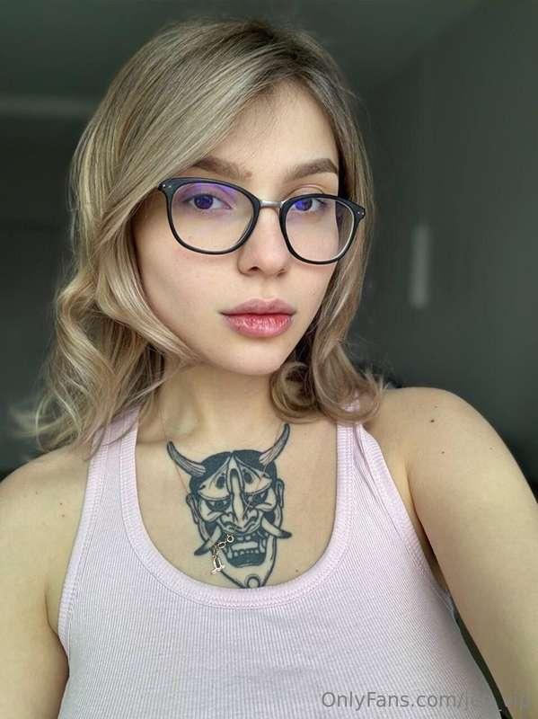  hey babes! thanks for hanging with me :)i think we should g..