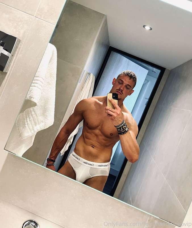 Workout done ✅ Did you guys liked the video ✊ ;) next week a..