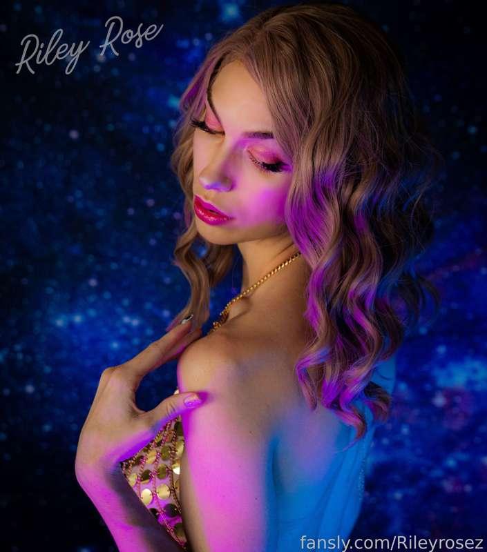 rileyrosez image #0