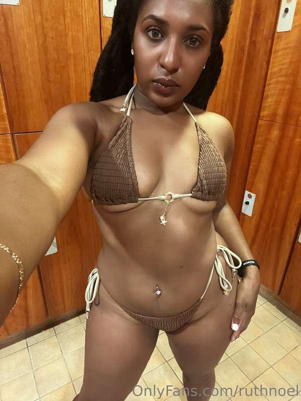 You want me ? then show me and TIP this post & Ill dm you ;)