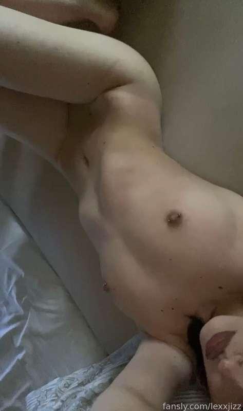 lazy nudes🥰