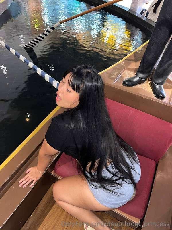 Do I look like a deep throat girl? 🥺💕