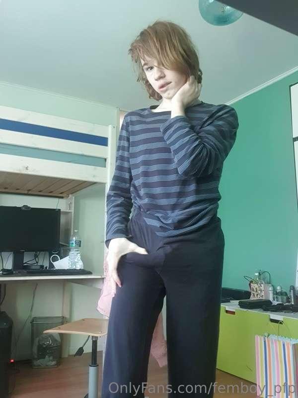 Some mornings it just wont go down >\\\<
wanna help out?