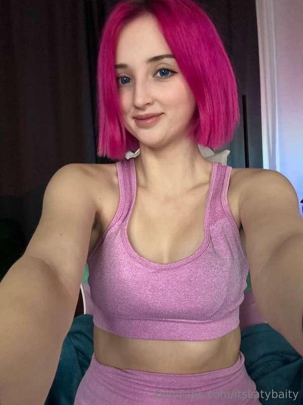 What would you do if I was yours for a day? 💖