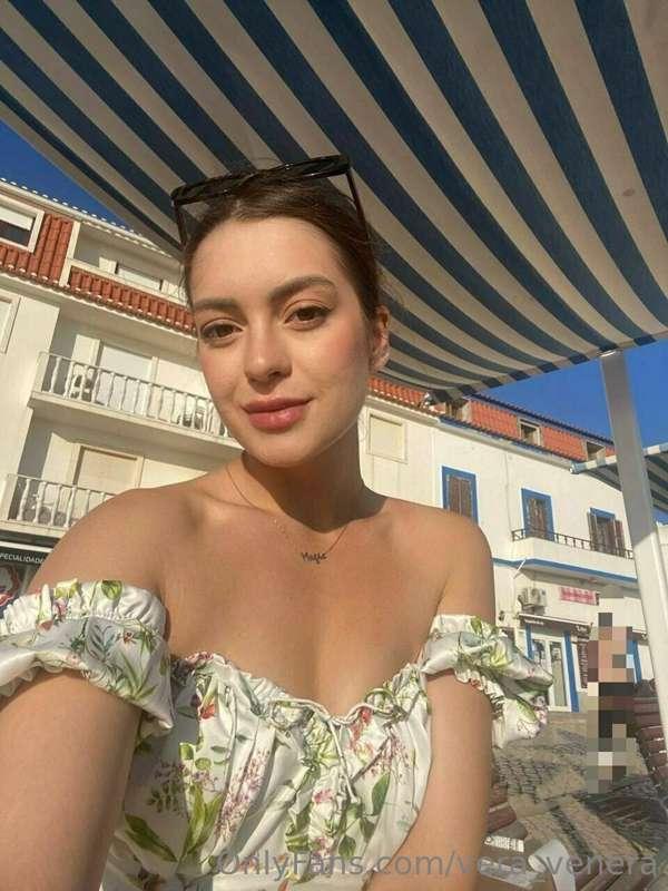 what a sunny and great day🧡