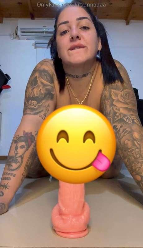 😋🍑💨