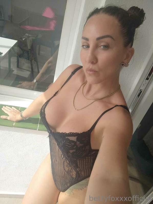 Eat, fuck or both? 🙈
