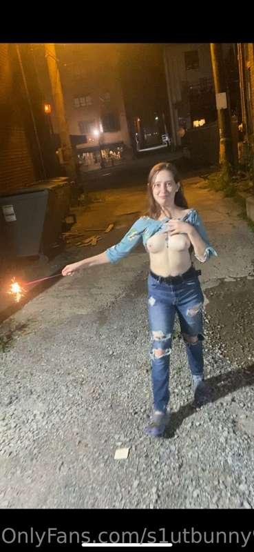 Happy 4th!! 💥💥