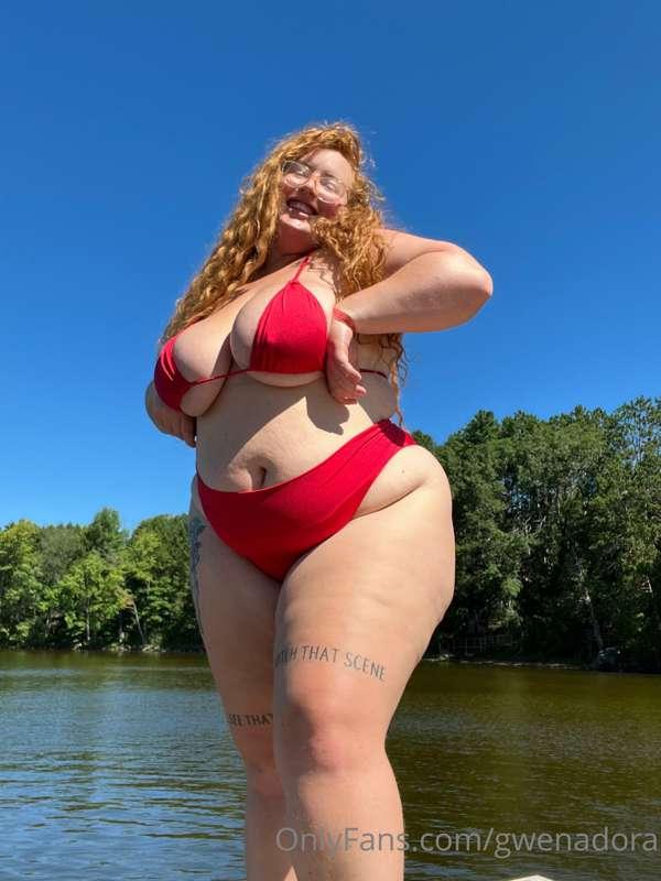 Cock bottle body