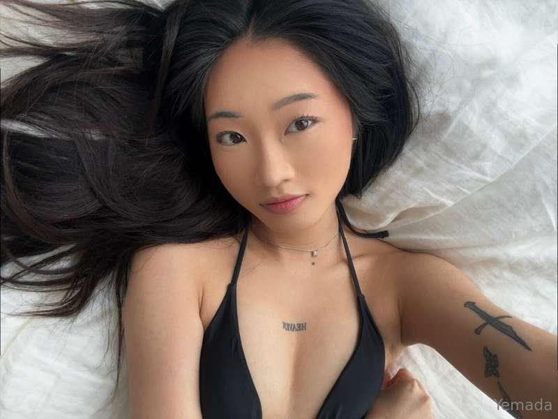 this is your pov if i could pick you up with one arm and hol..