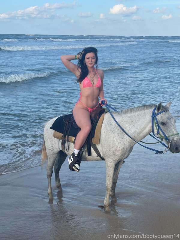 Happy Friday! Want to see what else I can ride? Tip $30 to s..