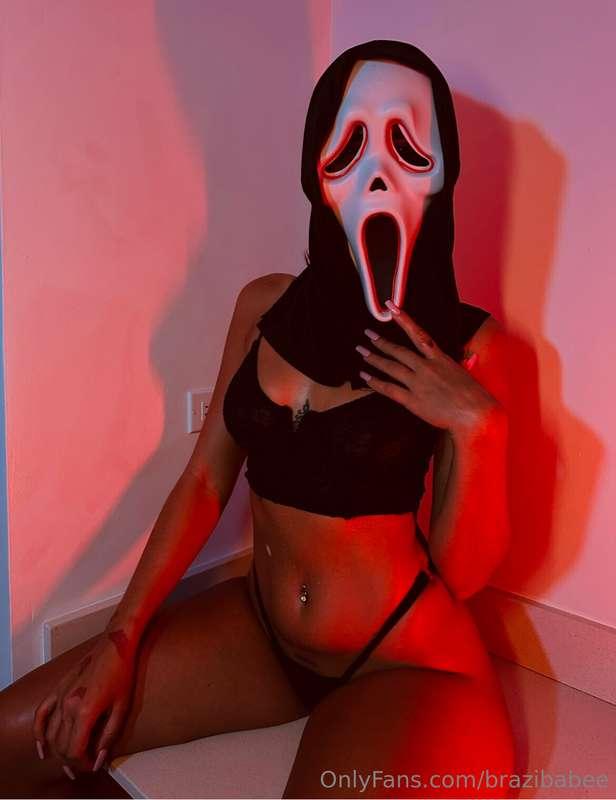 are you feeling the bloody vibes? 🔪🩸
