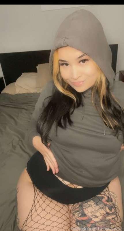 chrissytaylor image #1