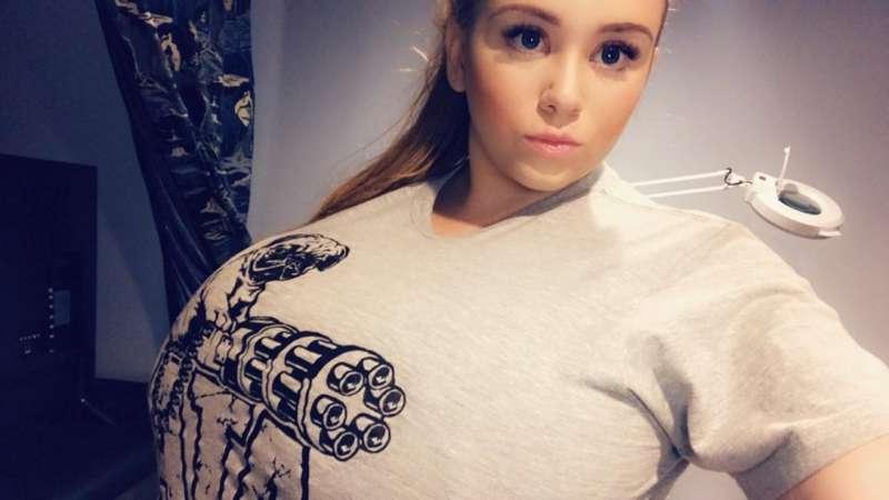 Hi