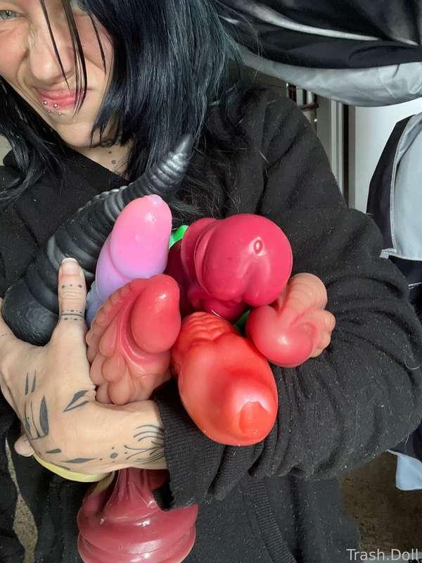 Toys 

#gothgirl #training #primal #raw #squirt #orgasm #cum #buttslut #fantasydildo #fantasy #fyp 