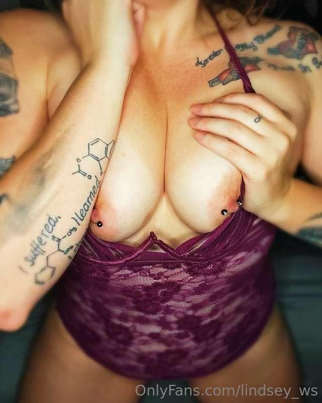 Take a peek at my HOT friend Sasha Jean 🥵
She loves to get a..