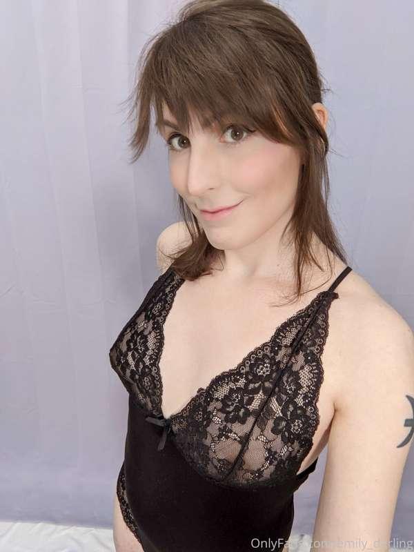 Oh my GOSH, I have some HOT stuff in store for you this week..