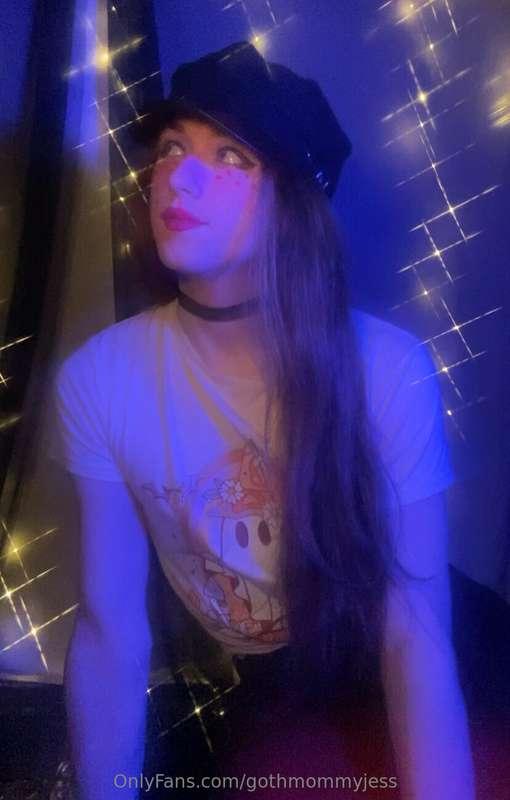 gothmommyjess image #1
