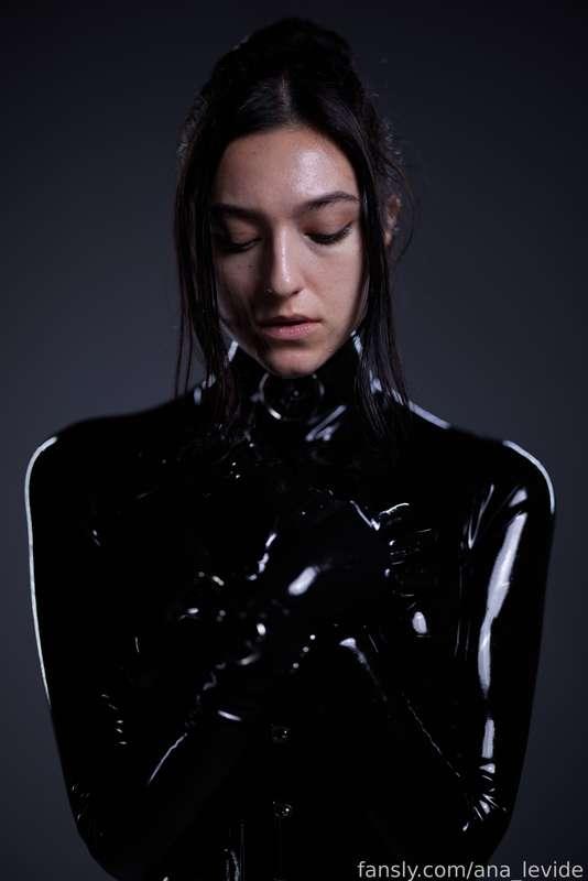 ana_levide image #323
