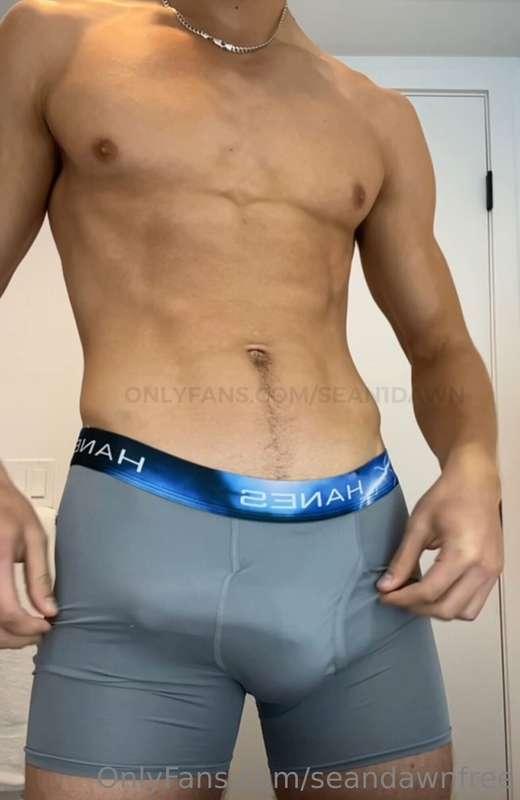 My VIPS got to see the full video of this! Make sure to chec..