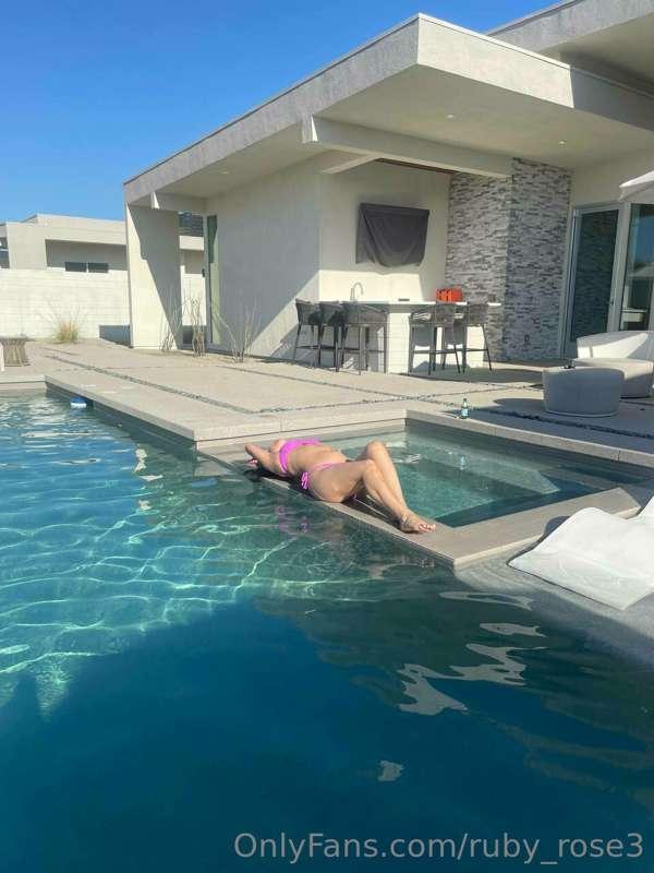 ruby_rose3 main image