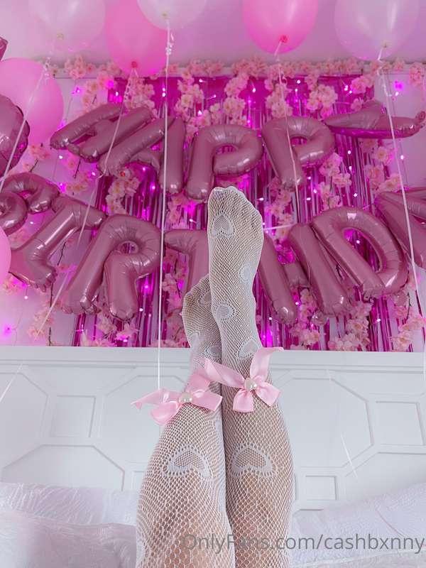 What gifts are you going to spoil me with? 💝