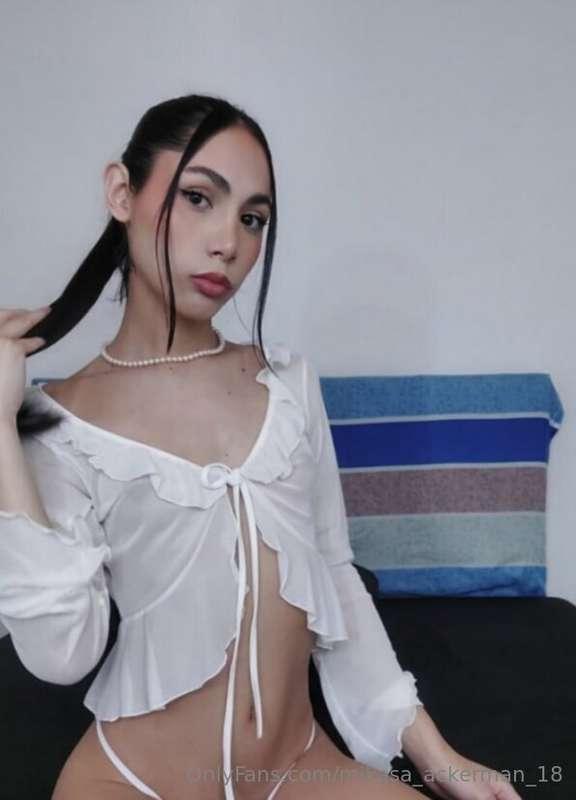 🥰 Discover Beauty with @natashemale 🥰✨ Ladyboy Elegance: Emb..