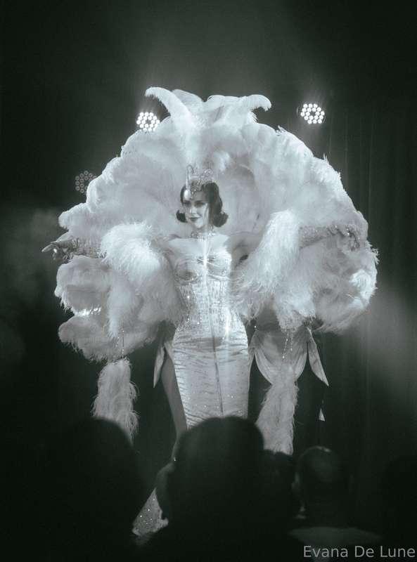 Showgirl things 🩷