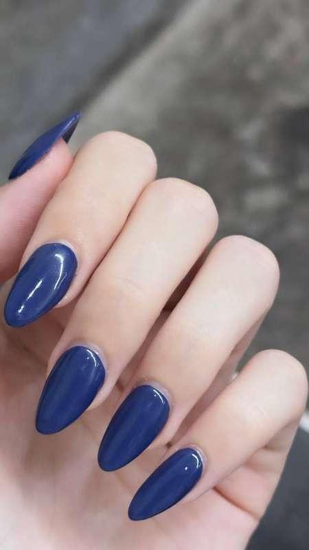 today I got my nails done!!! so happy :3
now I'm getting used to having long nails again. the length feels a bit uncomfortable, but it’s okay, it’ll be better but a bit later👀💅🏻