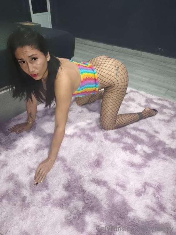 heynellyy main image