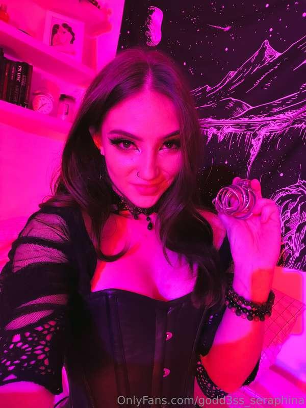 godd3ss_seraphina image #0