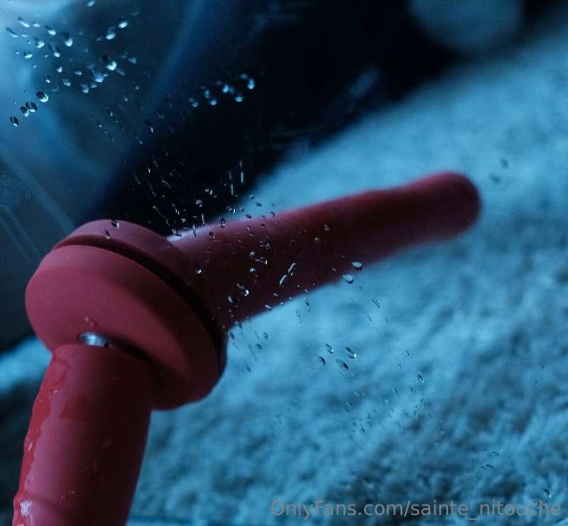 J'ai éclaboussé le miroir ... 

Photos / vidéo 💦