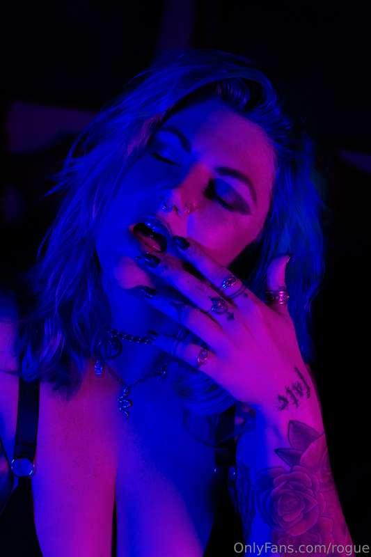 rogue image #3