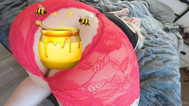 # You should see my jewelry under the honey pot💎💎💎
Check out..