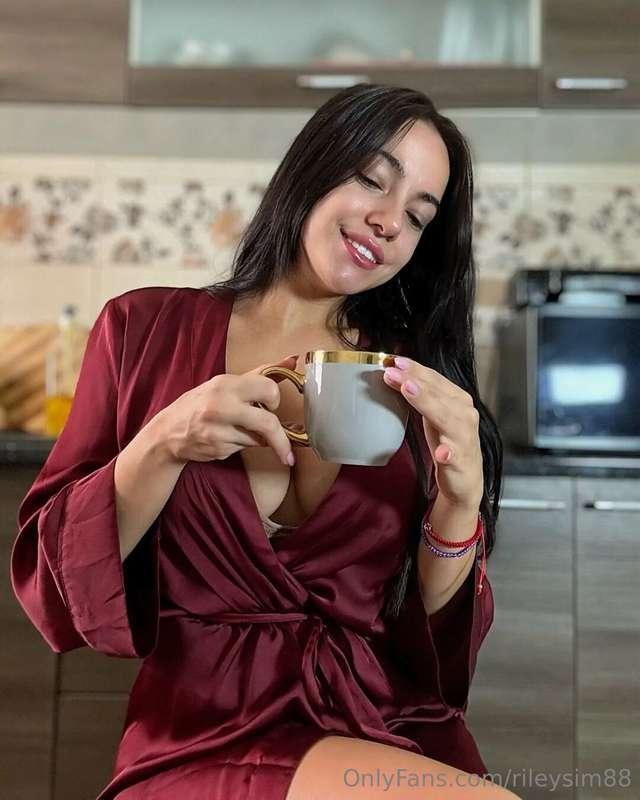 Sipping my coffee in this cozy red robe ☕️💖