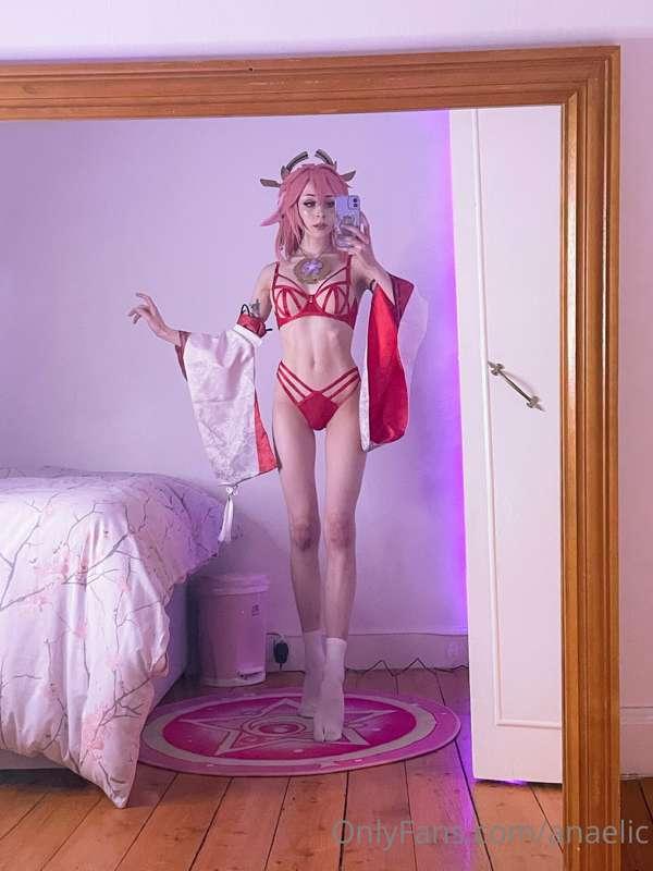 Little preview of my Yae Miko lingerie set that I shot last ..