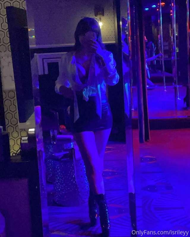 Learnt A little pole at hot for teacher night