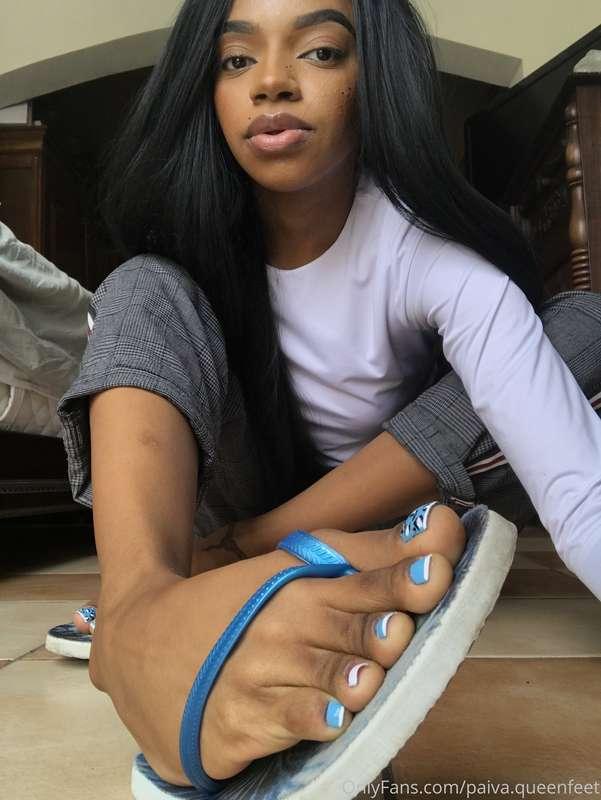 paiva.queenfeet image #0