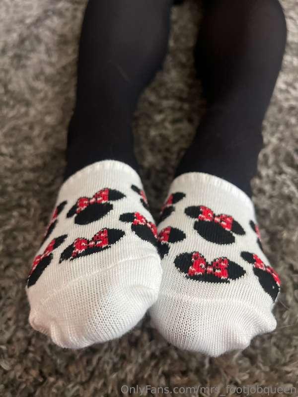 mrs_footjobqueen image #8