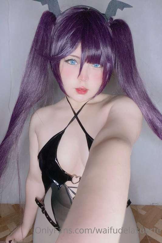 Les gustan los trajes de Succubus?
Tengo unos cuantos que me..