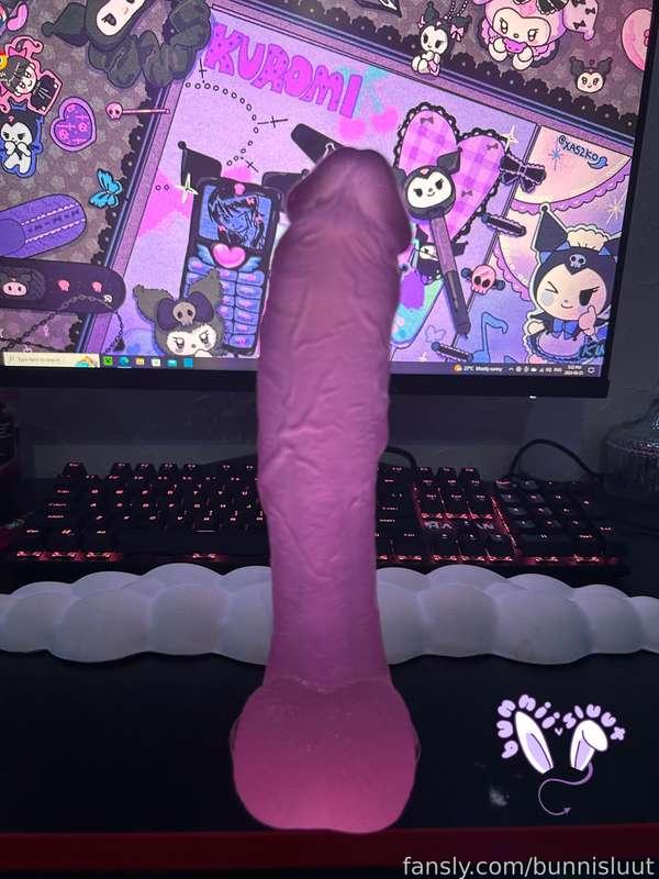 you think I can fit it all?

#9inchdildo #pussy #bigboobs #blowjob #horny #masturbate