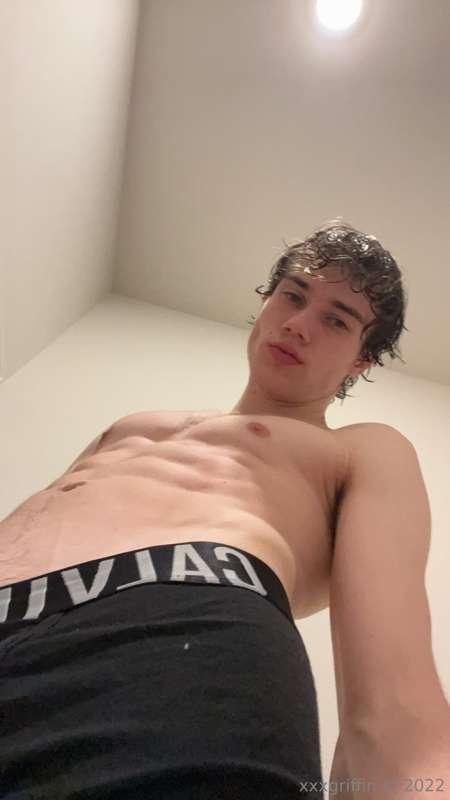 xxxgriffin image #0