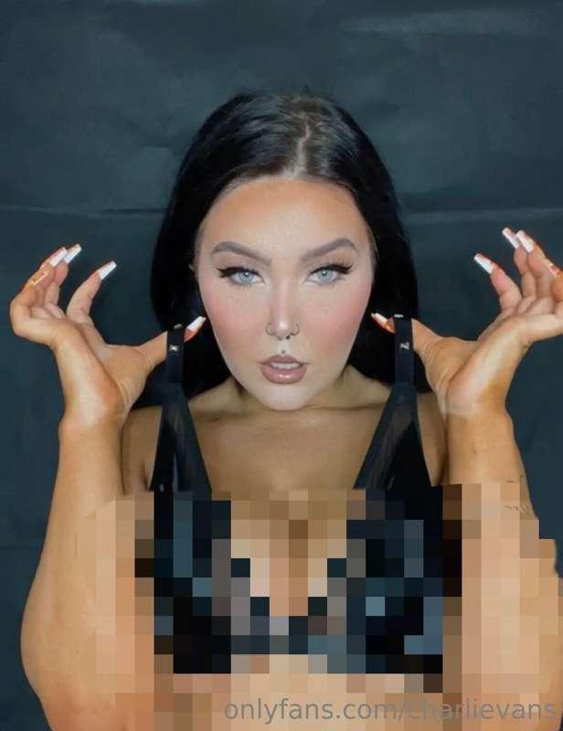 why haven’t you unlocked this hot content yet? my tits are s..