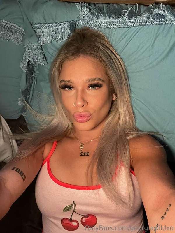 I finally dug into my old Snap archives 😈 and found this sol..